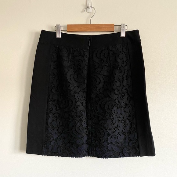 LOFT Lace Pencil Skirt | Mini Skirt Navy Blue & Black - Picture 3 of 5
